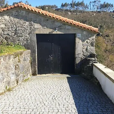 Casa Do Bom Jesus V3 Com Piscina